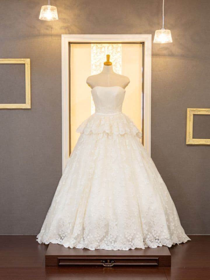 ウェディングドレス02