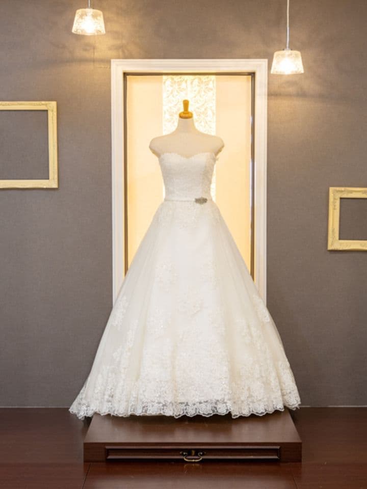 ウェディングドレス09